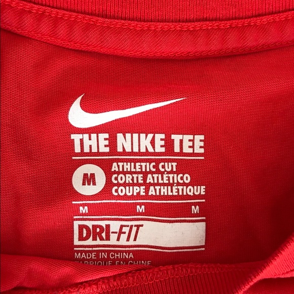 Nike dryfit basketball never sleeps top - Picture 4 of 4